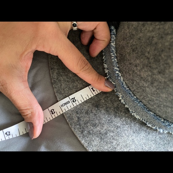 Wide brimmed wool hat - Picture 5 of 5